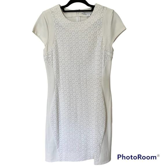 Diane Von Furstenberg Pele Eyelet Panel Cap Sleeve White Knit Dress Size 10 - Picture 2 of 10